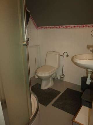 Проживание в семье Chatka Grzybowo Гжибово Четырехместный номер-8